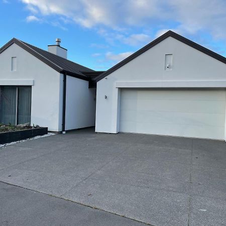 Stunning Park Side Holiday Home Christchurch Exteriér fotografie